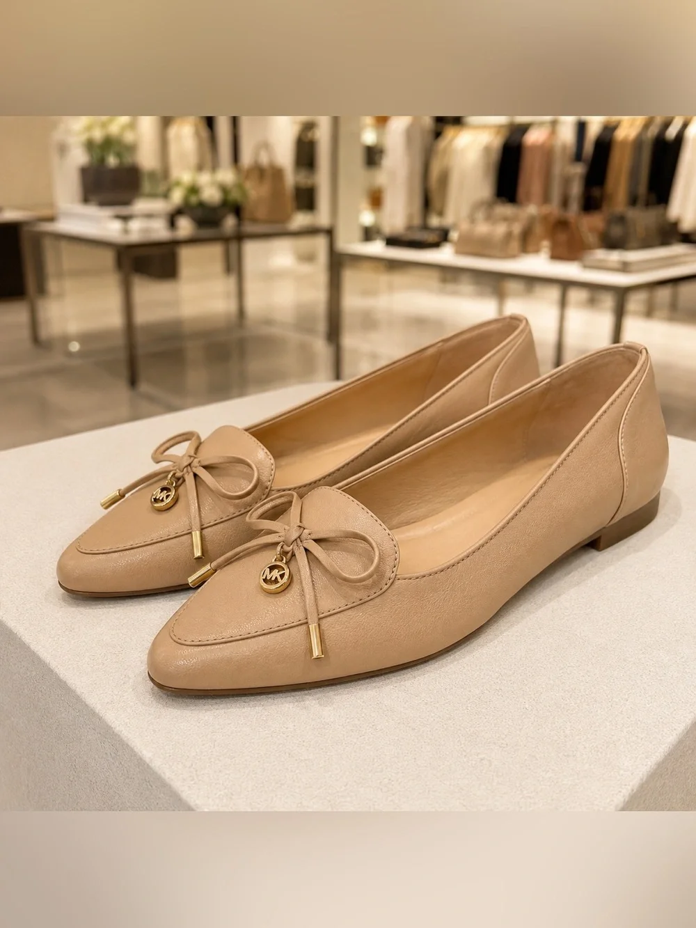 MICHAEL Michael Kors Nancy Nude Leather Pointed Toe Loafer Flats 8.5M
